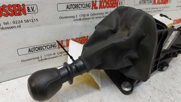 Usagé Levier de vitesse MAN TGE 2.0 TDI Prix sur demande proposé par N Kossen Autorecycling BV