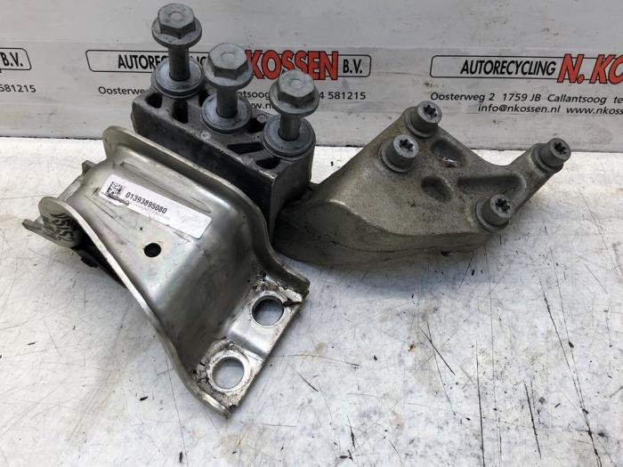 Gebrauchte Motorlager Peugeot Boxer (U9) 2.2 Blue HDi 140 Preis auf Anfrage angeboten von N Kossen Autorecycling BV