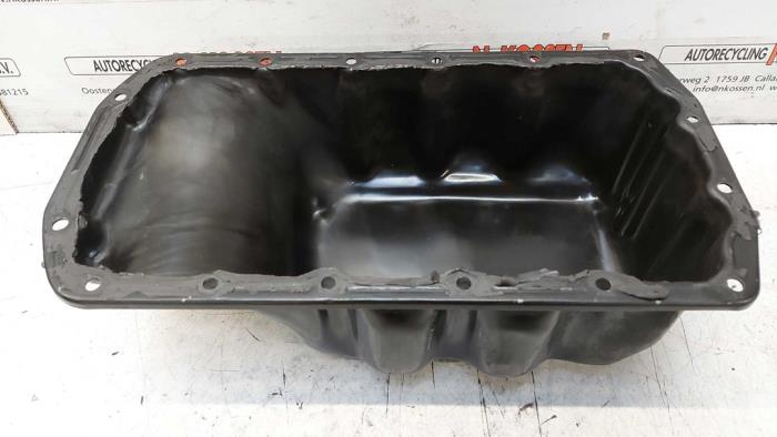 Usagé Couvercle carter Peugeot 207 SW (WE/WU) 1.6 16V Prix sur demande proposé par N Kossen Autorecycling BV