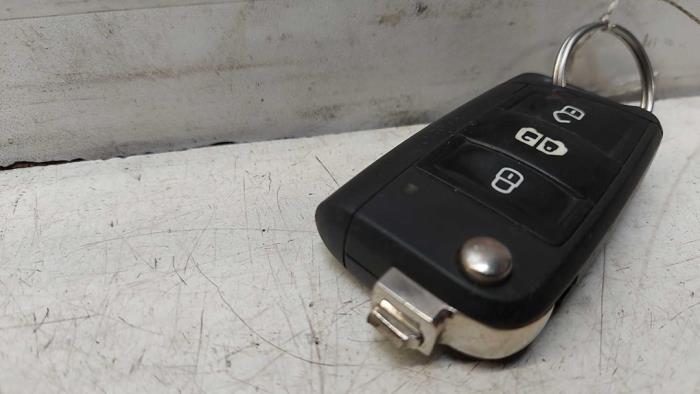 Używane Kluczyk scyzoryk MAN TGE 2.0 TDI Cena na żądanie oferowane przez N Kossen Autorecycling BV