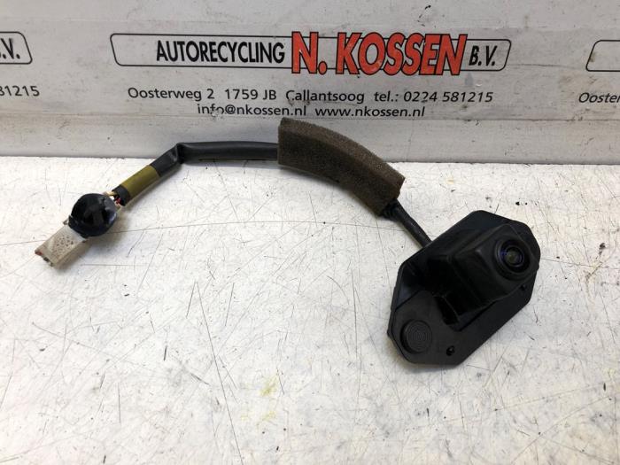 Używane Kamera cofania Nissan Leaf (ZE0) Cena na żądanie oferowane przez N Kossen Autorecycling BV