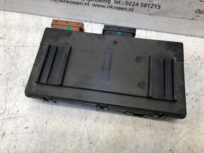 Begagnade Sätesdator Peugeot 607 (9D/U) 2.7 HDi V6 24V Pris på förfrågan erbjuds av N Kossen Autorecycling BV