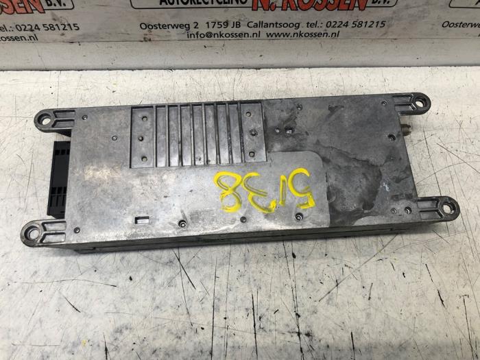 Begagnade Bluetooth-modul BMW X5 (E53) 4.4 V8 32V Pris på förfrågan erbjuds av N Kossen Autorecycling BV
