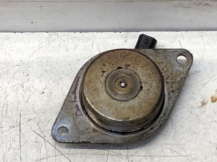 Begagnade Kamaxelsensor Opel Corsa D 1.4 16V Twinport Pris på förfrågan erbjuds av N Kossen Autorecycling BV