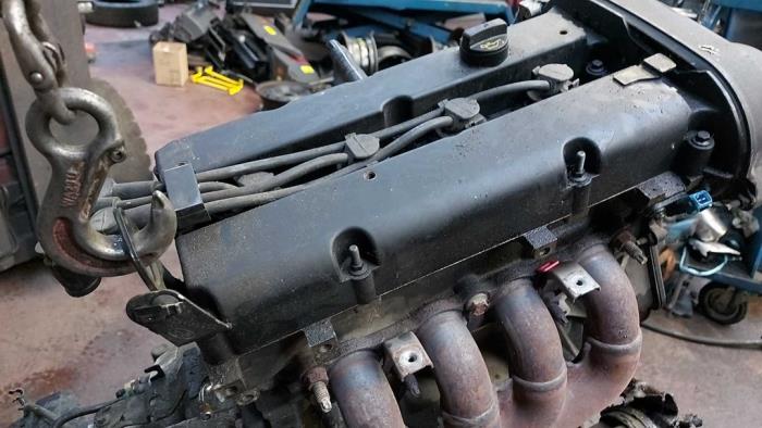 Gebrauchte Ventildeckel Ford Fiesta 6 (JA8) 1.25 16V Preis auf Anfrage angeboten von N Kossen Autorecycling BV