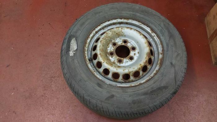 Usagé Roue de secours Mercedes Sprinter 3,5t (906.63) 313 CDI 16V Prix sur demande proposé par N Kossen Autorecycling BV