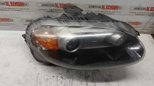Gebrauchte Scheinwerfer rechts Mazda MX-5 (NC18/1A) 1.8i 16V Preis auf Anfrage angeboten von N Kossen Autorecycling BV