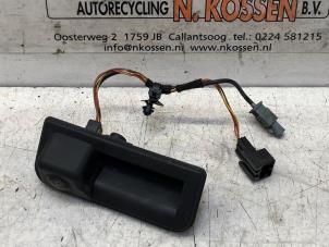 Begagnade Spak, baklucka Volkswagen T-Cross 1.0 TSI 110 12V Pris på förfrågan erbjuds av N Kossen Autorecycling BV