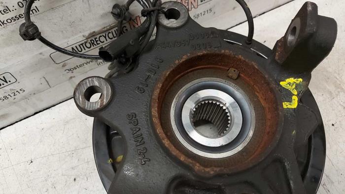 Begagnade ABS-sensor Mercedes Vito (447.6) 2.2 114 CDI 16V Pris på förfrågan erbjuds av N Kossen Autorecycling BV