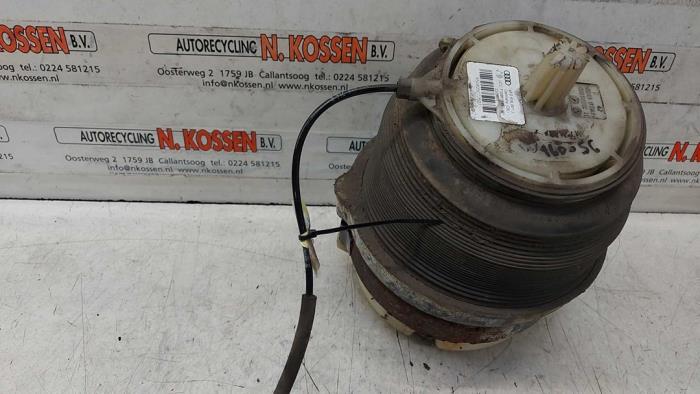 Używane Miech Audi A6 Cena na żądanie oferowane przez N Kossen Autorecycling BV