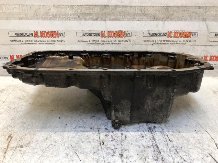 Usagé Couvercle carter Saab 9-3 Prix sur demande proposé par N Kossen Autorecycling BV