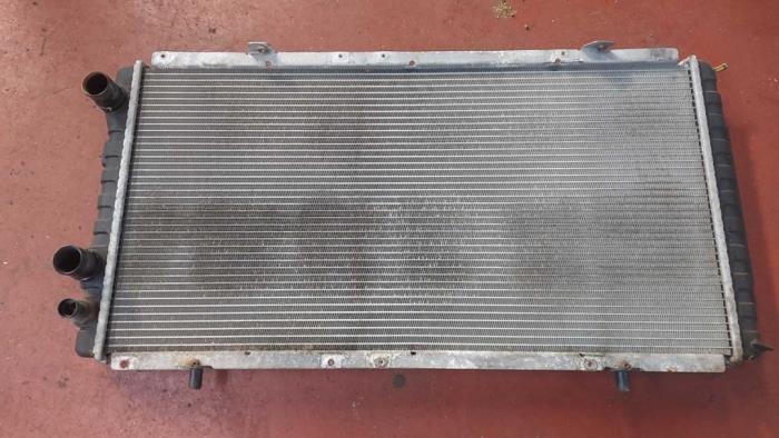 Usagé Radiateur Citroen Jumper (23) 2.5 TDI 12V Prix sur demande proposé par N Kossen Autorecycling BV