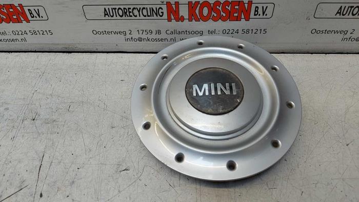 Używane Kolpak Mini Cooper Cena na żądanie oferowane przez N Kossen Autorecycling BV
