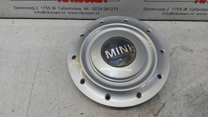 Używane Kolpak Mini Cooper Cena na żądanie oferowane przez N Kossen Autorecycling BV