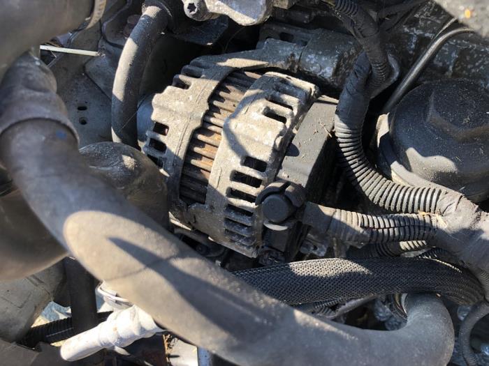 Gebrauchte Dynamo Volvo V70 (BW) 2.4 D 20V Preis auf Anfrage angeboten von N Kossen Autorecycling BV