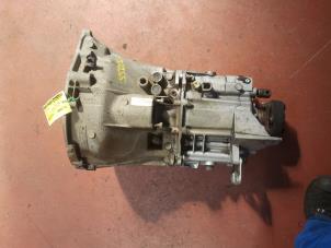 Used Gearbox BMW Z3 Roadster (E36/7) 1.9 Price on request offered by N Kossen Autorecycling BV