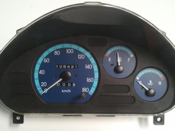 Instrument panel from a Daewoo Matiz 0.8 S,SE 2004