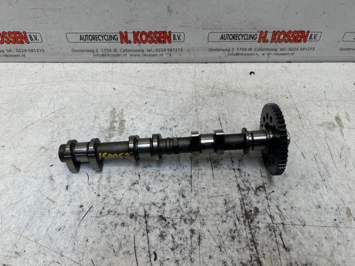 Usagé Arbre à cames Smart Fortwo Coupé (451.3) 1.0 45 KW Prix sur demande proposé par N Kossen Autorecycling BV