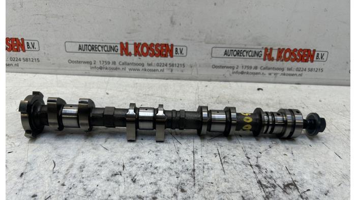 Usagé Arbre à cames Smart Fortwo Coupé (451.3) 1.0 45 KW Prix sur demande proposé par N Kossen Autorecycling BV