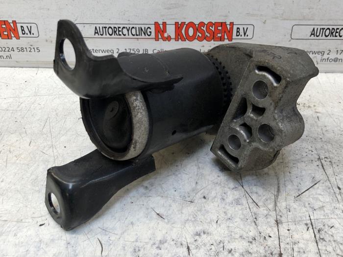 Used Engine mount Ford Fiesta 6 (JA8) 1.0 Ti-VCT 12V 65 Price on request offered by N Kossen Autorecycling BV