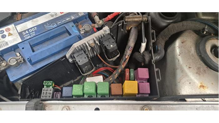 Used Engine management computer Opel Omega B (25/26/27) 2.2 16V Price on request offered by N Kossen Autorecycling BV