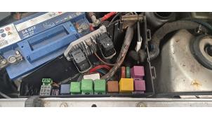 Engine management computer from a Opel Omega B (25/26/27) 2.2 16V 2001