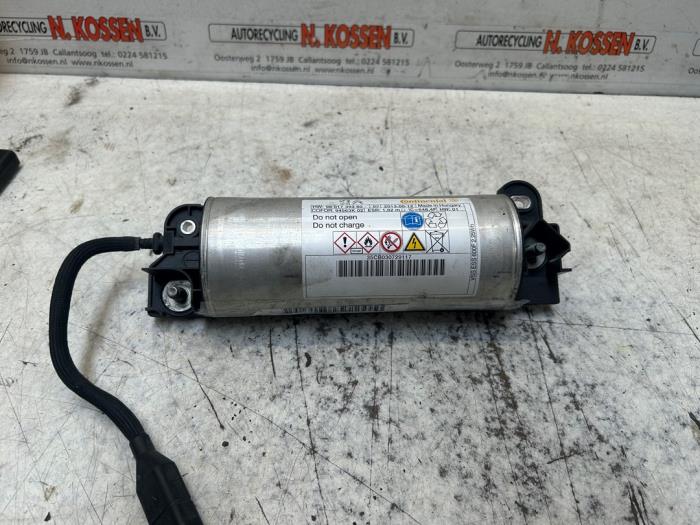 Używane Kondensator start/stop Peugeot 5008 I (0A/0E) Cena na żądanie oferowane przez N Kossen Autorecycling BV
