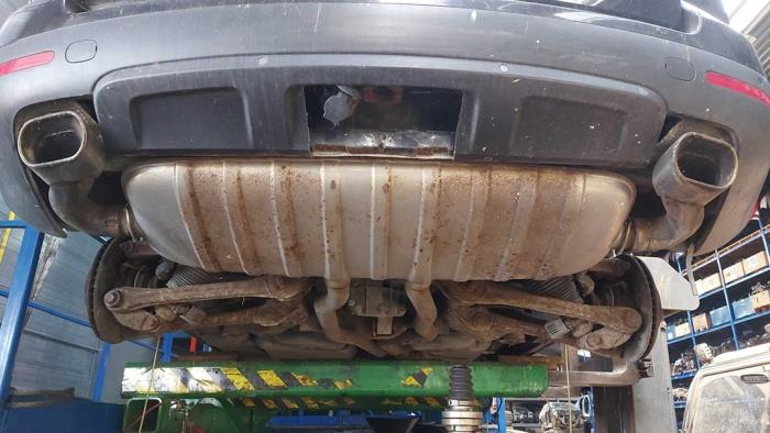 Gebrauchte Auspuff Enddämpfer Volkswagen Touareg (7LA/7L6) 4.2 V8 40V Preis auf Anfrage angeboten von N Kossen Autorecycling BV