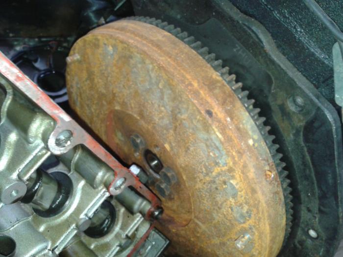 Used Flywheel Kia Pregio (TB) 2.5 TCi Price on request offered by N Kossen Autorecycling BV