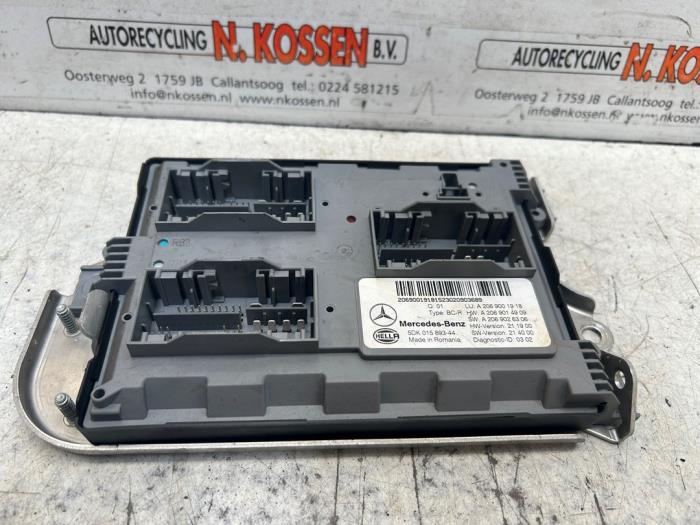 Używane Modul Comfort Mercedes C (W206) C-300 e 2.0 Turbo Cena na żądanie oferowane przez N Kossen Autorecycling BV