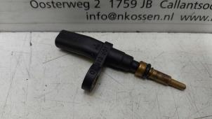 Begagnade Motortemperatursensor MAN TGE 2.0 TDI Pris på förfrågan erbjuds av N Kossen Autorecycling BV