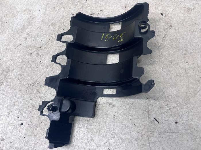 Usagé Couvercle carter Toyota Corolla (E11) 2.0 D Prix sur demande proposé par N Kossen Autorecycling BV