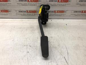 Gaspedalposition Sensor van een Volvo V70 (SW) 2.4 20V 140 2002