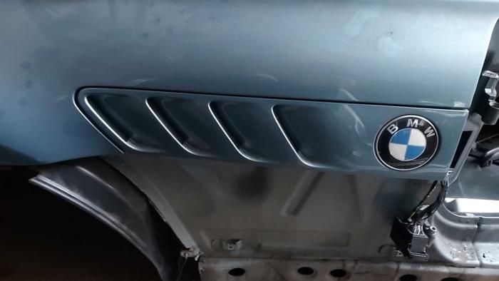 Używane Spoiler maski BMW Z3 Roadster (E36/7) 1.9 Cena na żądanie oferowane przez N Kossen Autorecycling BV