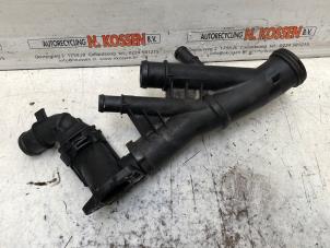 Begagnade Termostathus MAN TGE 2.0 TDI Pris på förfrågan erbjuds av N Kossen Autorecycling BV