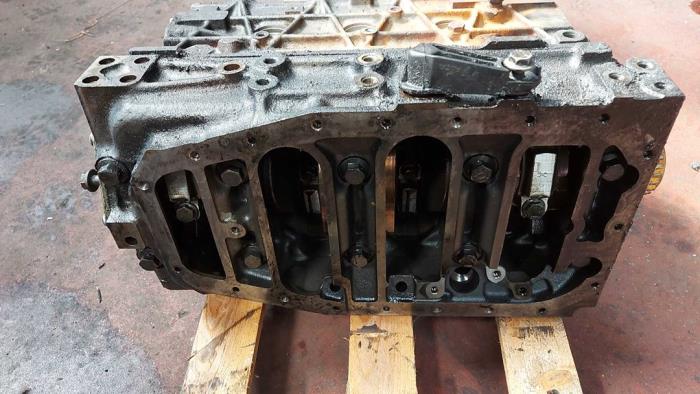 Usagé Vilebrequin Iveco New Daily I/II 49.12 V Prix sur demande proposé par N Kossen Autorecycling BV