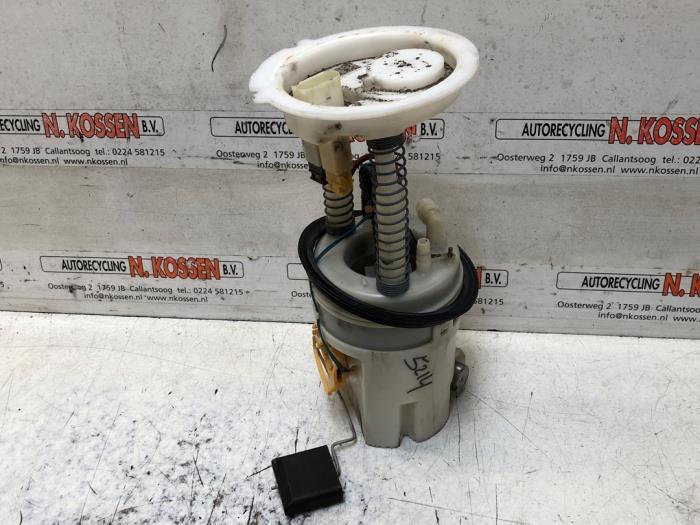 Gebrauchte Benzinpumpe Mercedes B (W245) 2.0 B-200 16V Turbo Preis auf Anfrage angeboten von N Kossen Autorecycling BV