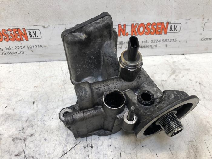 Gebrauchte Ölfiltergehäuse Peugeot Boxer (U9) 2.2 Blue HDi 140 Preis auf Anfrage angeboten von N Kossen Autorecycling BV