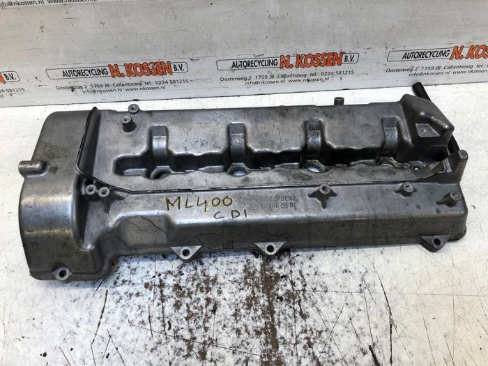 Gebrauchte Ventildeckel Mercedes ML-Klasse Preis auf Anfrage angeboten von N Kossen Autorecycling BV