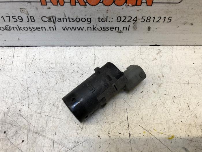Begagnade Parkeringssensor BMW 5 serie (E60) 520d 16V Corporate Lease Pris på förfrågan erbjuds av N Kossen Autorecycling BV