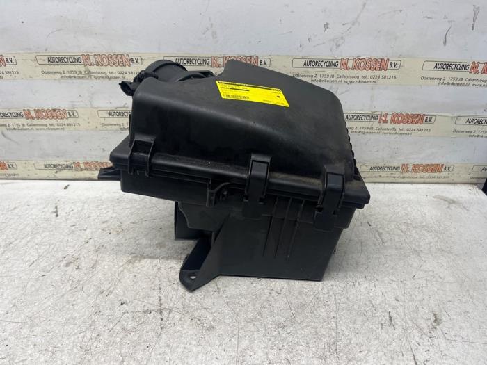 Gebrauchte Luftfiltergehäuse Volvo XC70 (SZ) XC70 2.4 T 20V Preis auf Anfrage angeboten von N Kossen Autorecycling BV