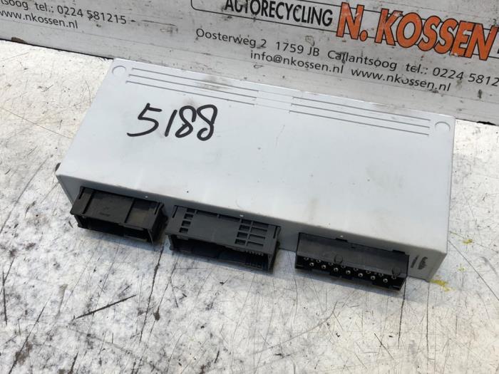 Używane Modul Comfort BMW 3 serie Touring (E46/3) 318i Cena na żądanie oferowane przez N Kossen Autorecycling BV