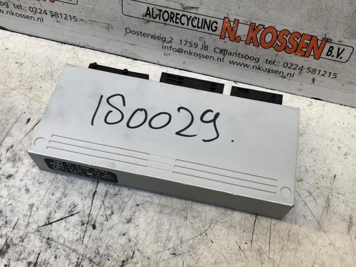Używane Modul Comfort BMW 3 serie (E46/4) 318i 16V Cena na żądanie oferowane przez N Kossen Autorecycling BV