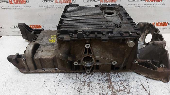 Gebrauchte Ölwanne BMW X5 (E53) 4.4 V8 32V Preis auf Anfrage angeboten von N Kossen Autorecycling BV