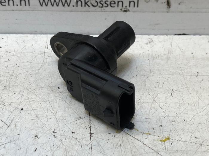 Begagnade Kamaxelsensor Opel Astra H SW (L35) 1.4 16V Twinport Pris på förfrågan erbjuds av N Kossen Autorecycling BV