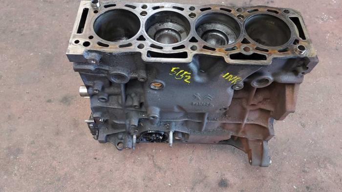 Used Engine crankcase Peugeot Boxer Price on request offered by N Kossen Autorecycling BV