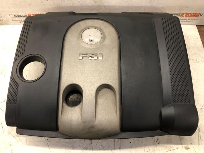 Gebrauchte Abdeckblech Motor Volkswagen Touran (1T1/T2) 1.6 FSI 16V Preis auf Anfrage angeboten von N Kossen Autorecycling BV