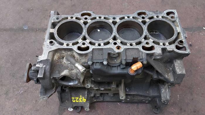 Usados Biela Ford Focus C-Max 1.8 16V Precio de solicitud ofrecido por N Kossen Autorecycling BV