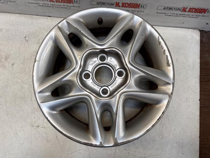 Używane Obrecz Mazda MX-3 Cena na żądanie oferowane przez N Kossen Autorecycling BV