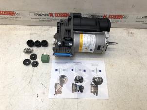 Used Air pump (suspension) Mercedes ML-Klasse Price on request offered by N Kossen Autorecycling BV